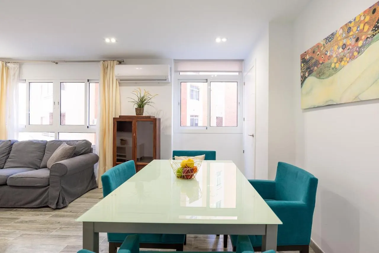 Faro, Bonito Apartamento En La Malagueta Malaga